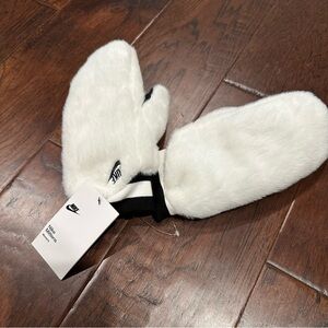 Nike womens warm faux fur mittens